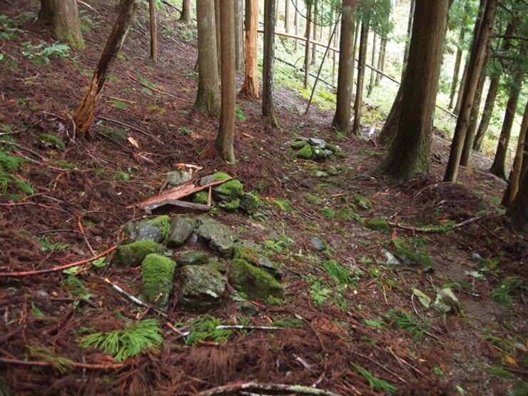 正明寺近くの遺構