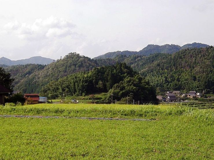 胡麻の環流丘陵（日吉）